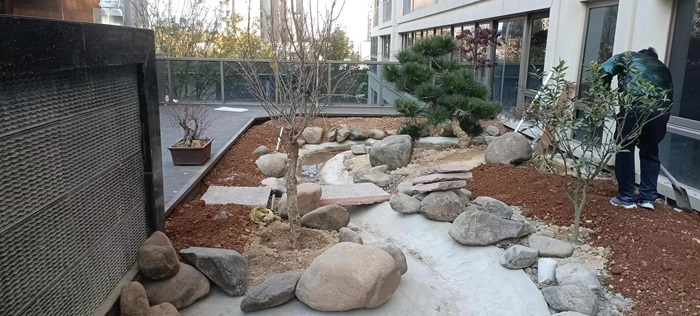 庭院施工過(guò)程